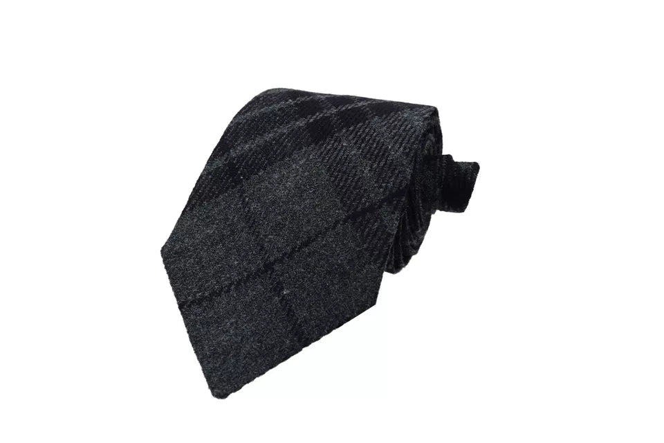 Tartan Necktie – Scottish Highland Tie in Clan Pattern