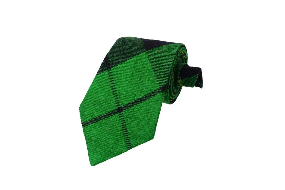 Tartan Necktie – Scottish Highland Tie in Clan Pattern
