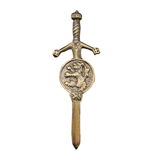 Brand New Kilt Pin with Rampant Lion Badge Antique Finish