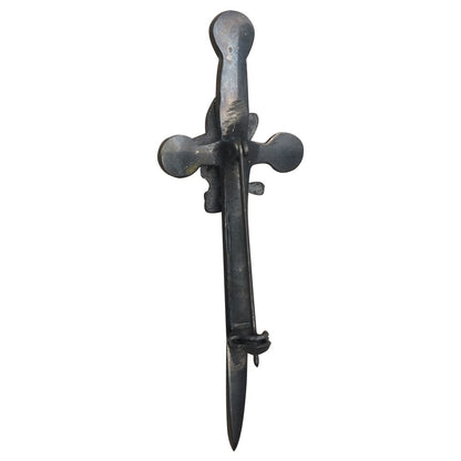 Rampant Lion Kilt Pin – Antique Finish, 4-Inch with Swivel Locking Back | Scottish Highland Accessory by AAR