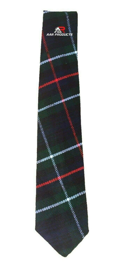 Tartan Necktie – Scottish Highland Tie in Clan Pattern